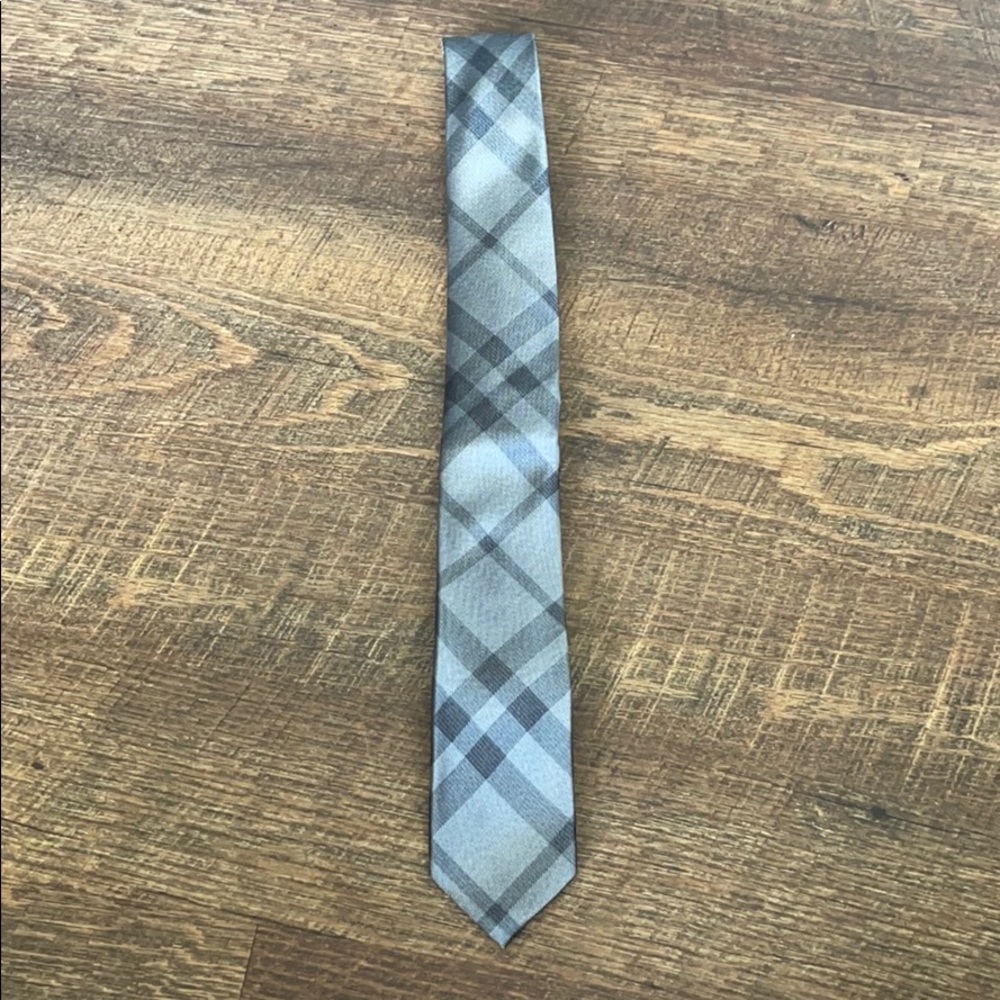 Express Skinny Tie